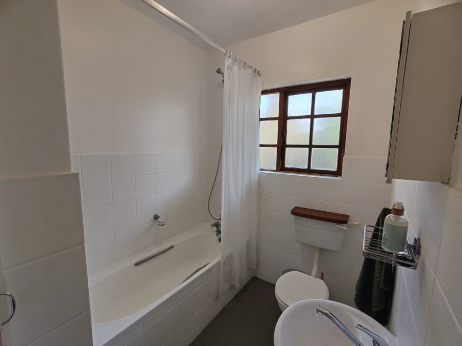To Let 3 Bedroom Property for Rent in St Francis Bay Village Eastern Cape